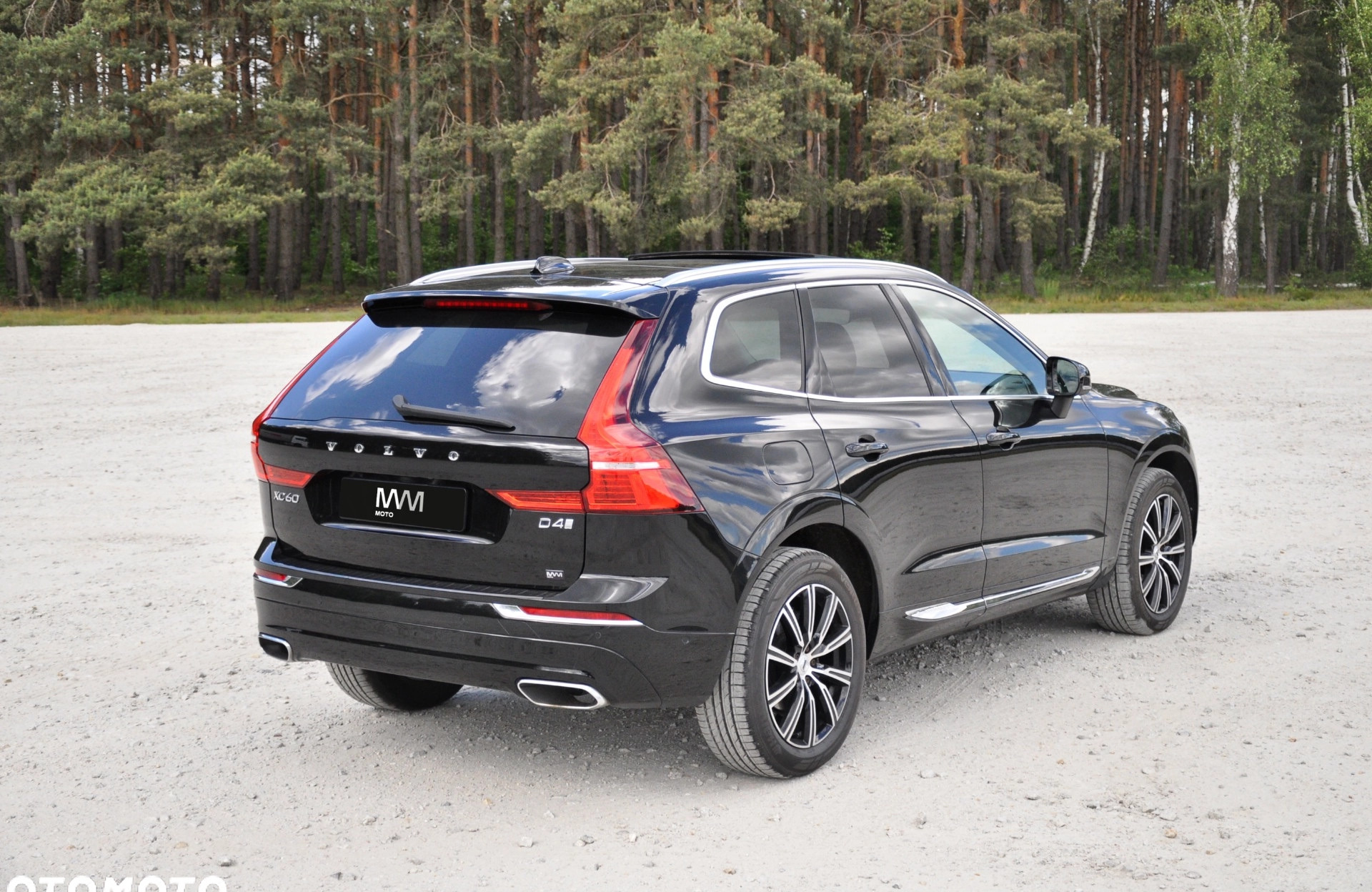 Volvo XC 60 cena 147600 przebieg: 164500, rok produkcji 2020 z Leżajsk małe 781